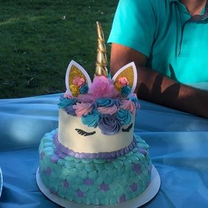 Meet your Posher, Kara